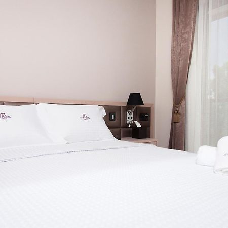 Ayia Marina Suites Ουρανούπολη Εξωτερικό φωτογραφία
